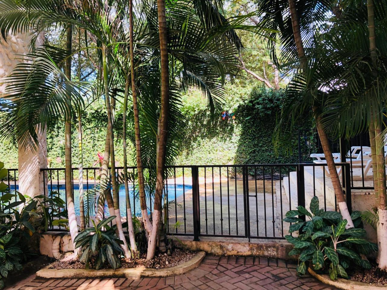La Buena Vida 2 Apartamento Tamarindo Exterior foto